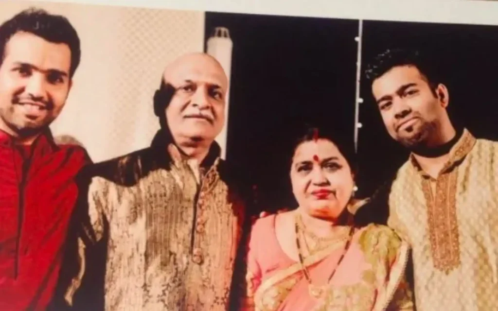 831 Rohit Sharma Parents